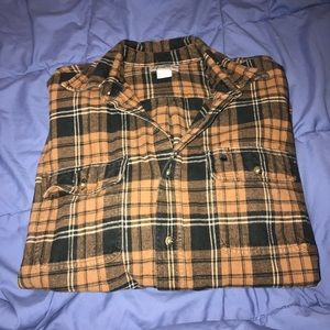 Men’s carhartt button up sweater